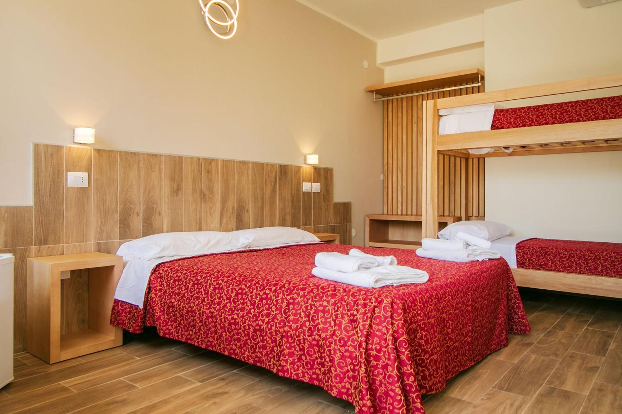 Nirvana Club Village Ботричелло Экстерьер фото