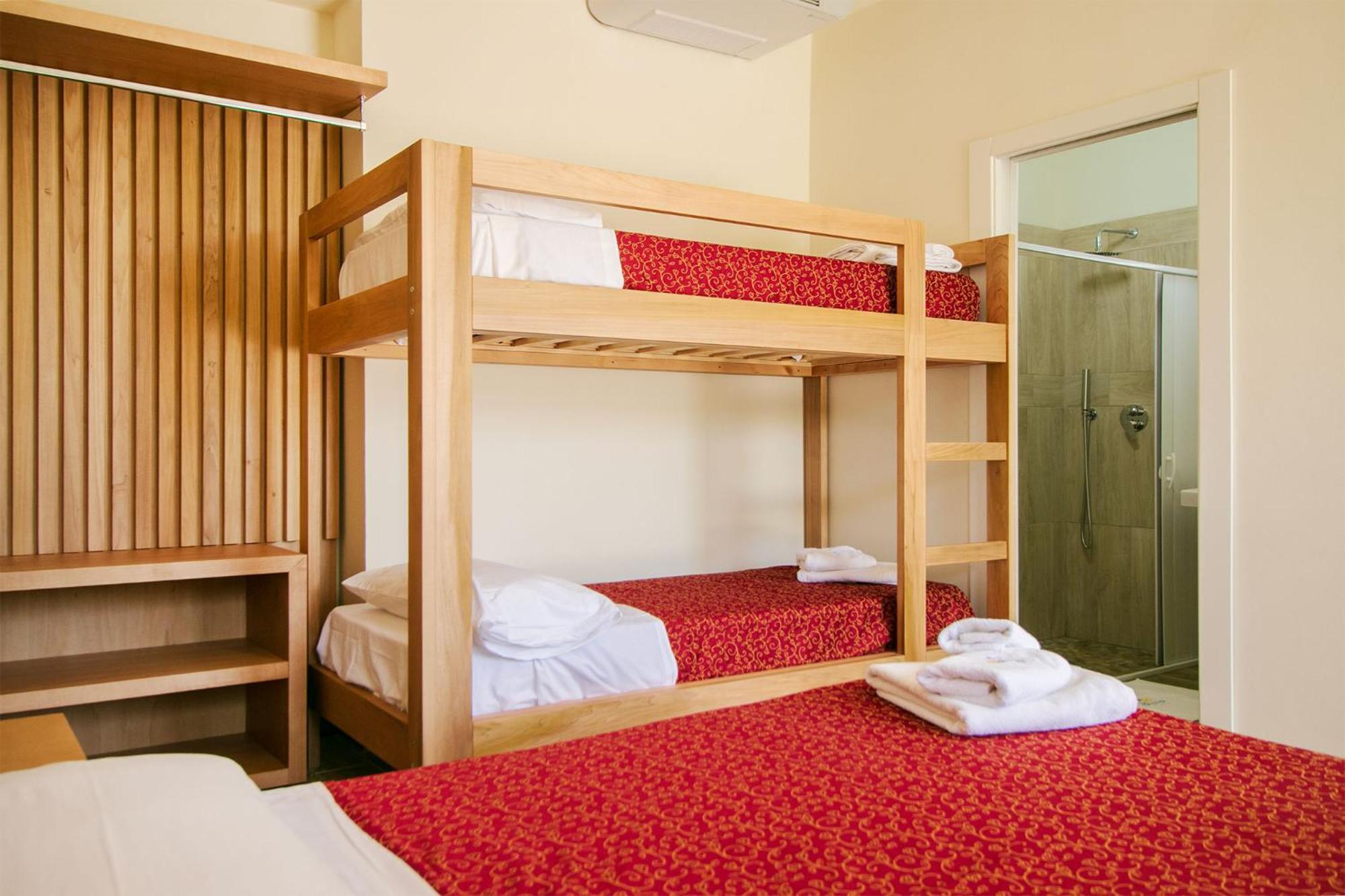 Nirvana Club Village Ботричелло Экстерьер фото