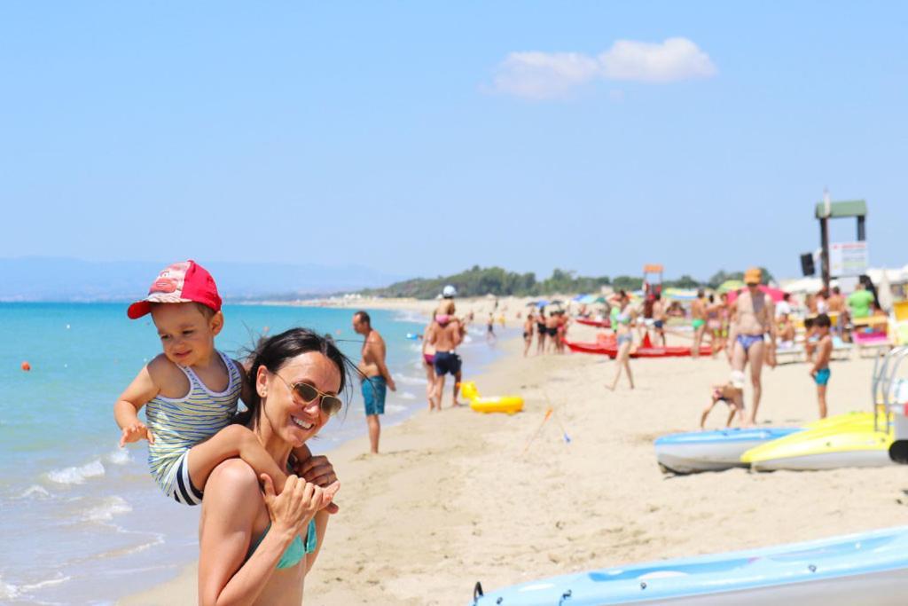 Nirvana Club Village Ботричелло Экстерьер фото